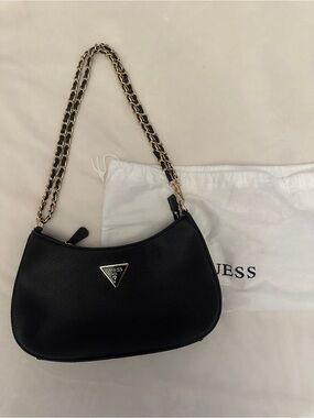 GUESS Black Shoulder Bag with Gold Chain Strap